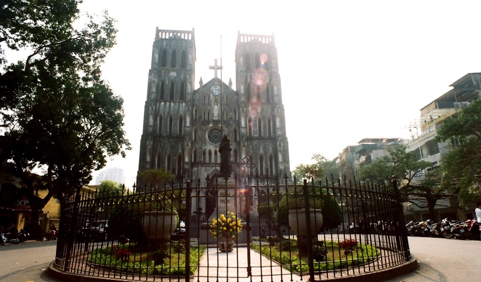 La cathédrale Saint-Joseph à Hanoi